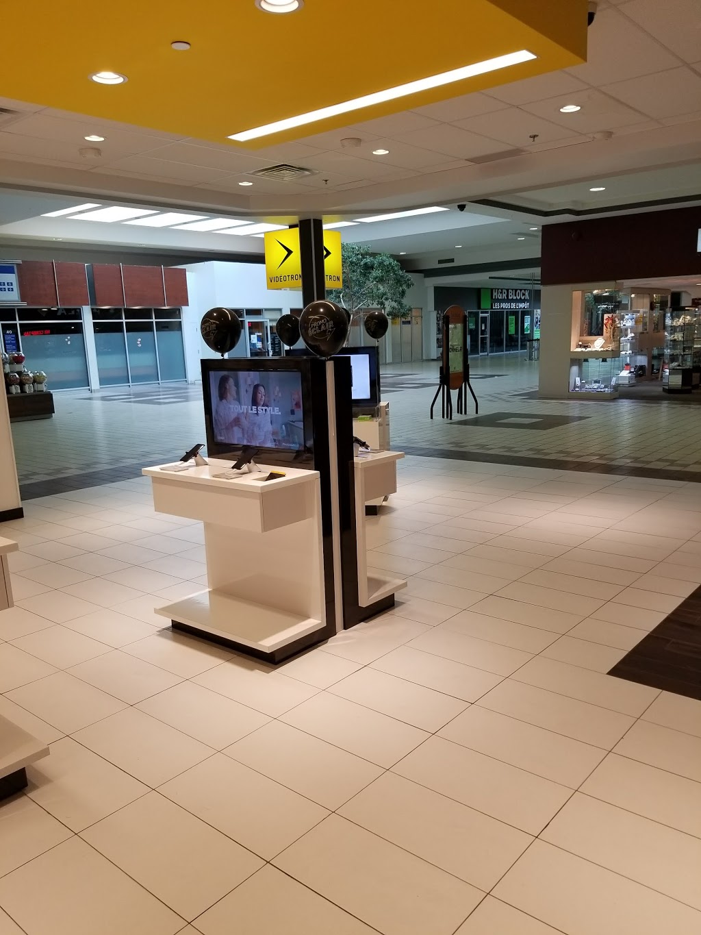 Boutique Videotron | 2877 Chemin de Chambly, Longueuil, QC J4L 1M8, Canada | Phone: (450) 396-3989