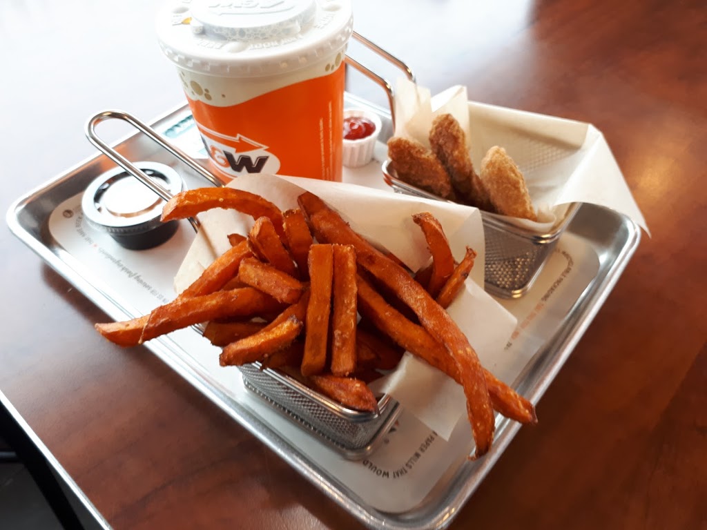 A&W Canada | 315 Lincoln Rd, Waterloo, ON N2J 4H7, Canada | Phone: (519) 888-7676