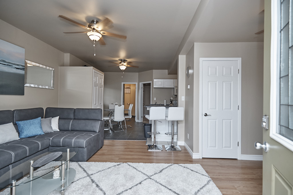 Smart Stays Inc. | 2762 St Paul Ave, Niagara Falls, ON L2J 2L4, Canada | Phone: (289) 296-6770