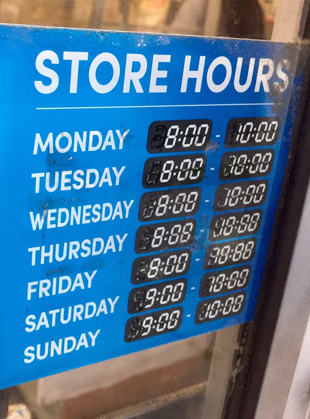 Gledhill Convenience | 225 Gledhill Ave, East York, ON M4C 5K9, Canada | Phone: (416) 425-4004