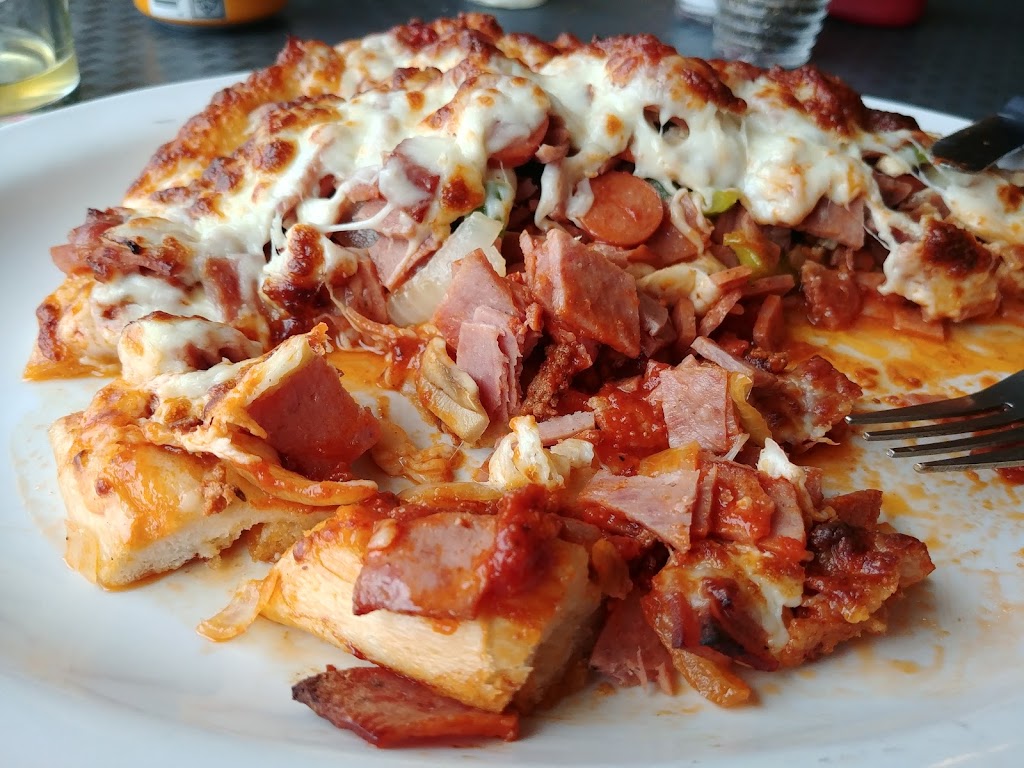 Restaurant chez Marie-Anne | 240 QC-138, Forestville, QC G0T 1E0, Canada | Phone: (418) 587-6534