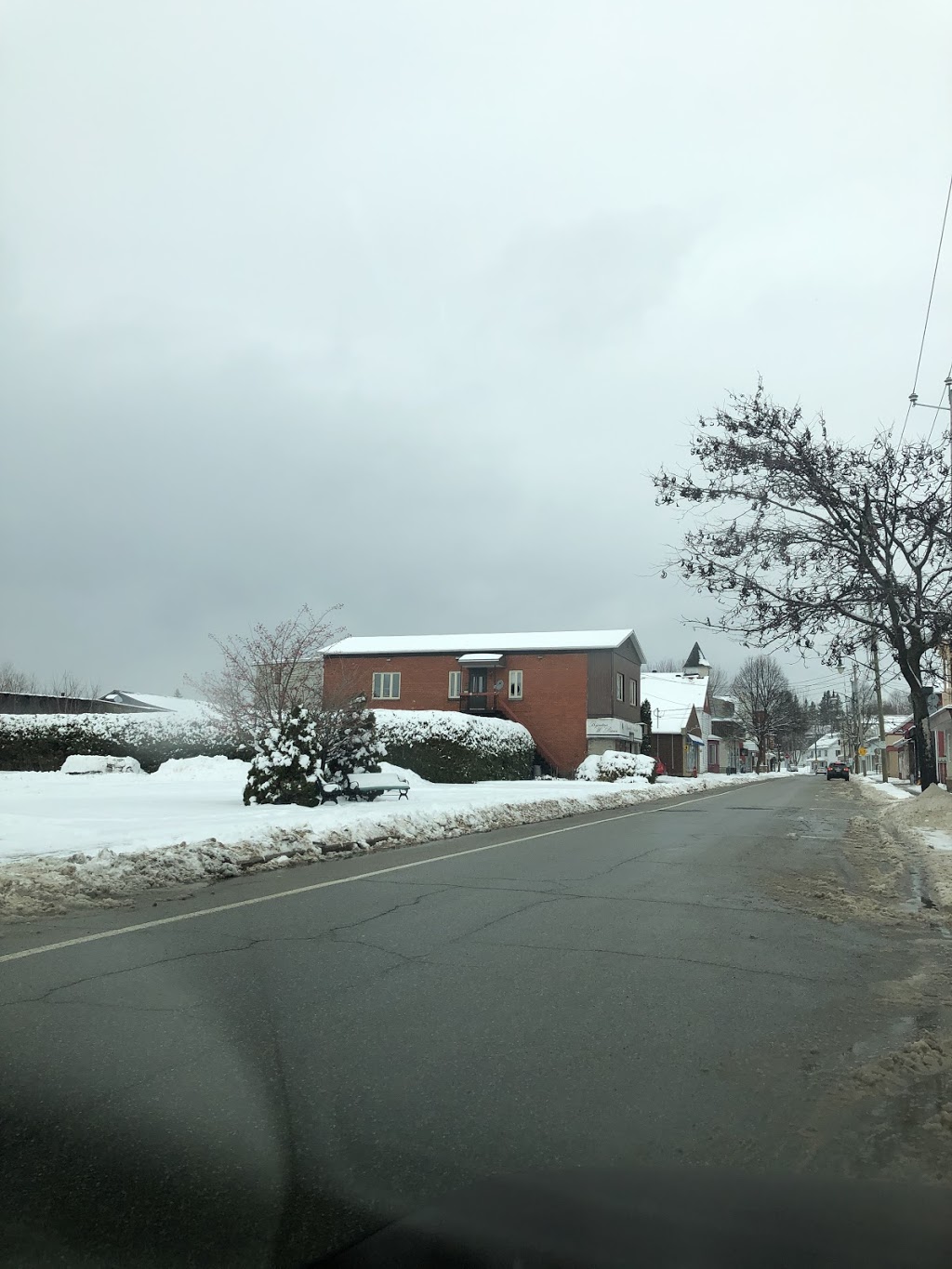 Bijouterie Poirier W Inc | 335 Rue Principale Nord, Richmond, QC J0B 2H0, Canada | Phone: (819) 826-2330