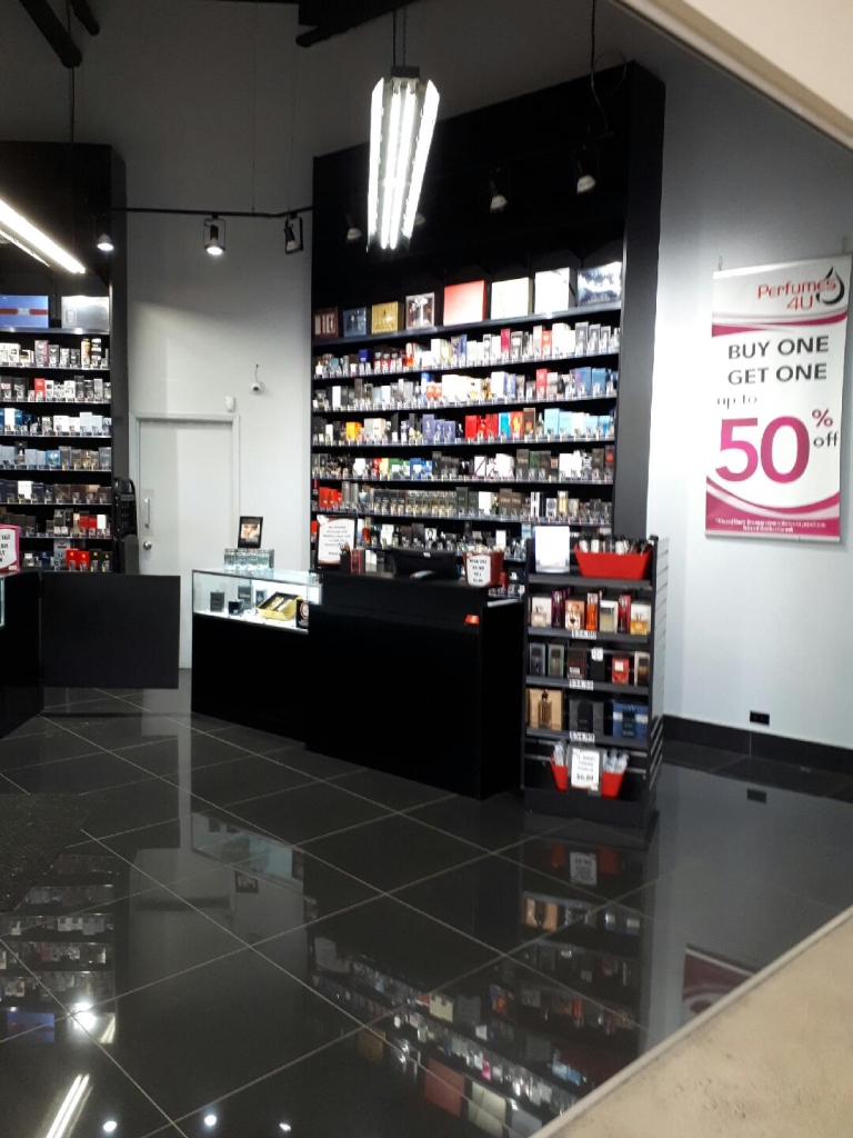 Perfumes 4U | 3311 Simcoe 89 Suite C17, Cookstown, ON L0L 1L0, Canada | Phone: (705) 458-4477