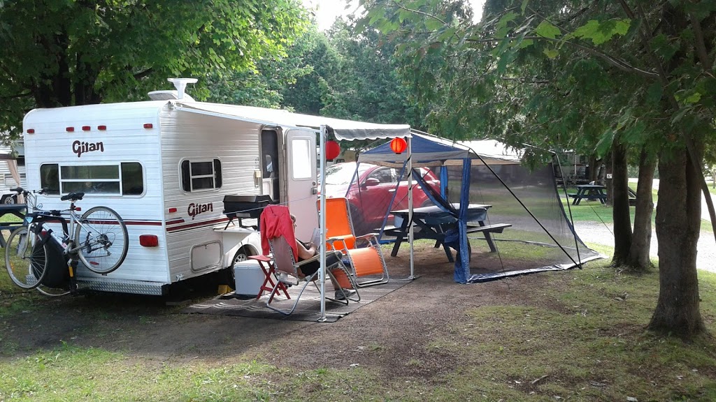 Camping Lac Frontiere | 150 Rte 143, Stanstead, QC J0B 3E0, Canada | Phone: (819) 876-5505