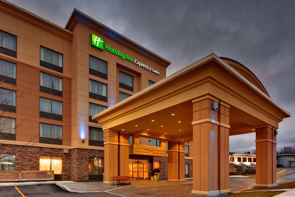Holiday Inn Express & Suites Kingston | 11 Benson St, Kingston, ON K7K 5W2, Canada | Phone: (613) 546-3662