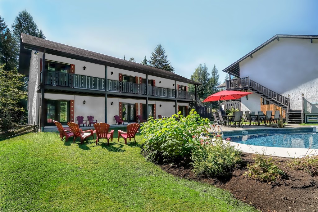 Les Maisons Péladeau - Pavillon Pierre-Péladeau | 3050 Rang 1 Doncaster, Val-David, QC J0T 2N0, Canada | Phone: (866) 735-2366