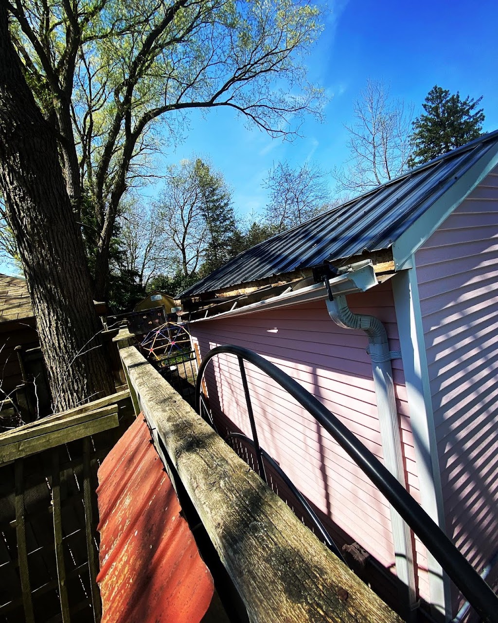 Cartwright Exteriors | 247 Greenwood Ave, London, ON N6J 3G5, Canada | Phone: (226) 577-2767
