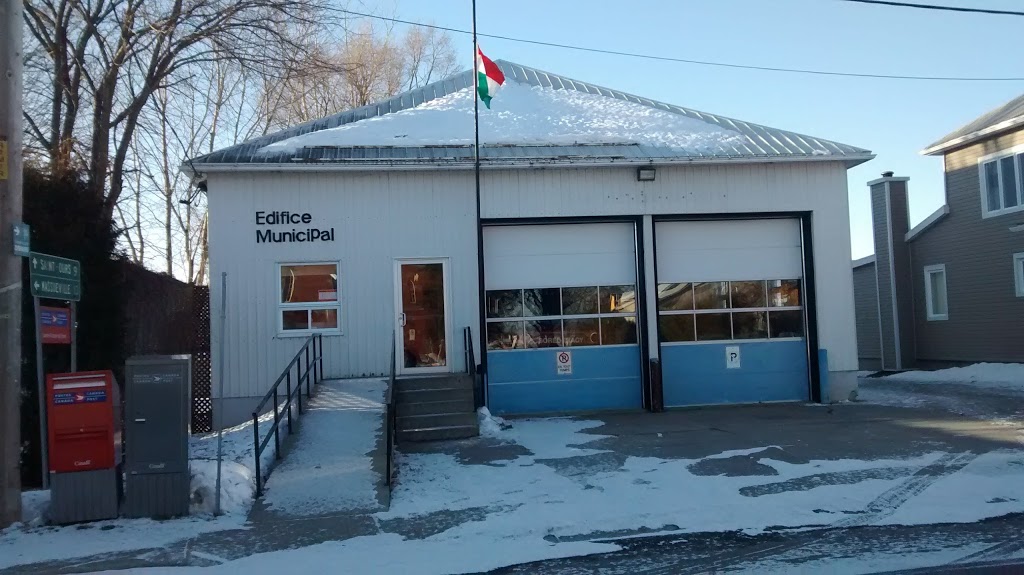 Canada Post | 510 Rang S, Sainte-Victoire-de-Sorel, QC J0G 1T0, Canada | Phone: (800) 267-1177