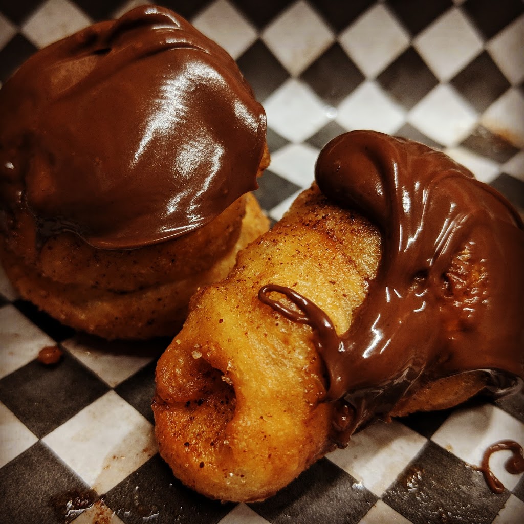 East Valley Pizza | 25 Amy Croft Dr #32, Windsor, ON N9K 1C7, Canada | Phone: (519) 956-8606