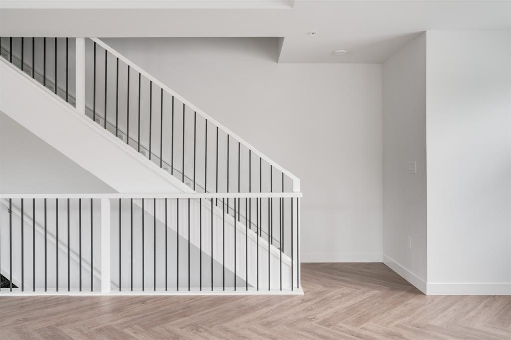 Marlo in Marda Loop | 3605 16 St SW #101, Calgary, AB T2T 6X9, Canada | Phone: (403) 852-4871