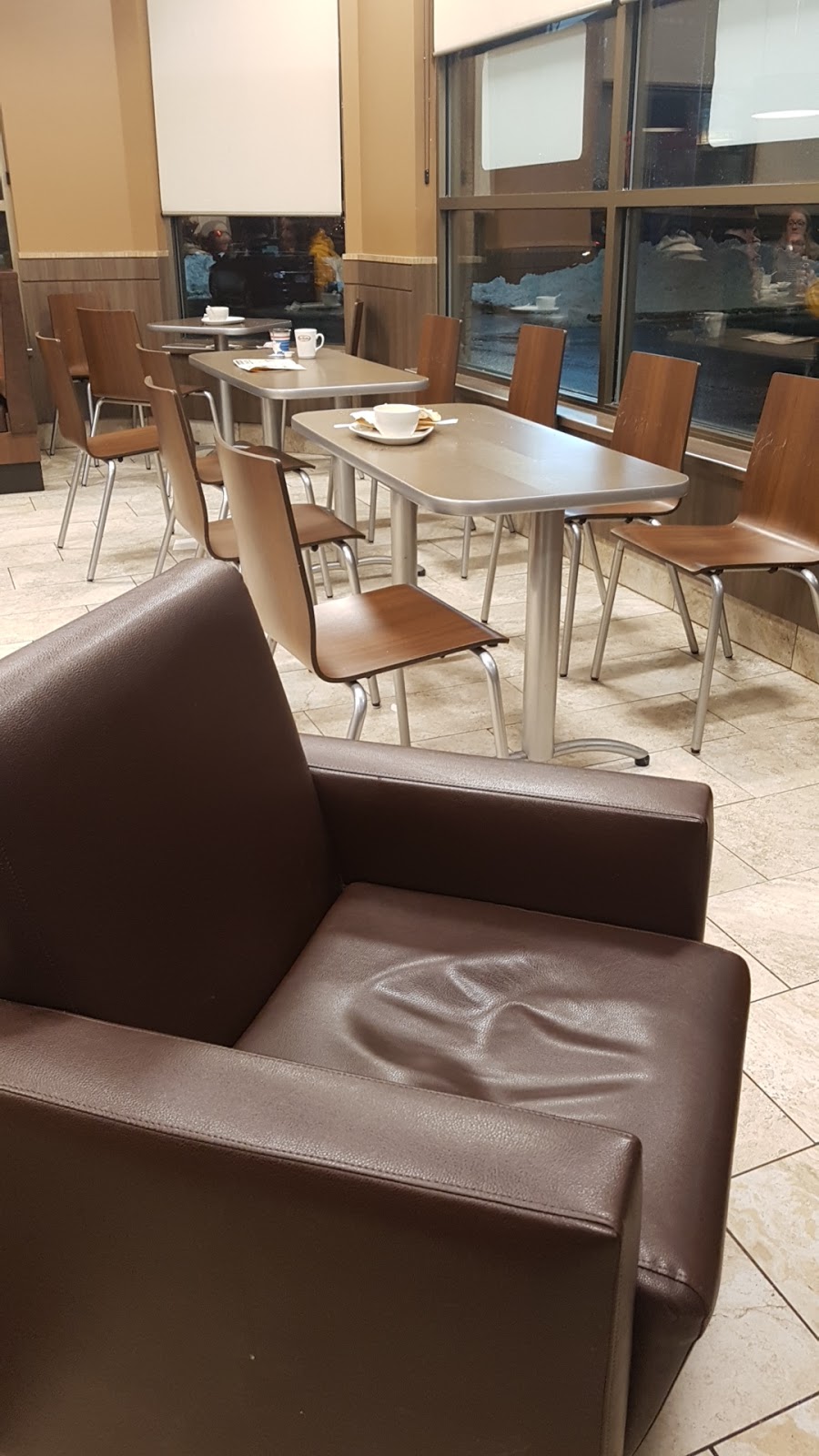 Tim Hortons | 5 Merchant Dr, Mount Pearl, NL A1N 5J4, Canada | Phone: (709) 747-8467