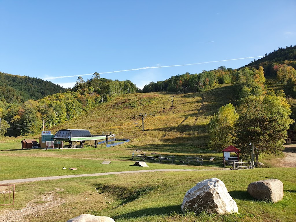 Mont Ste-Marie | 76 Chem. de la Montagne, Lac-Sainte-Marie, QC J0X 1Z0, Canada | Phone: (819) 467-5200