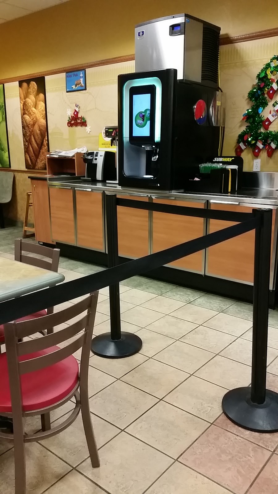 Subway | 2890 10th Ave NE, Salmon Arm, BC V1E 4N3, Canada | Phone: (250) 832-5099