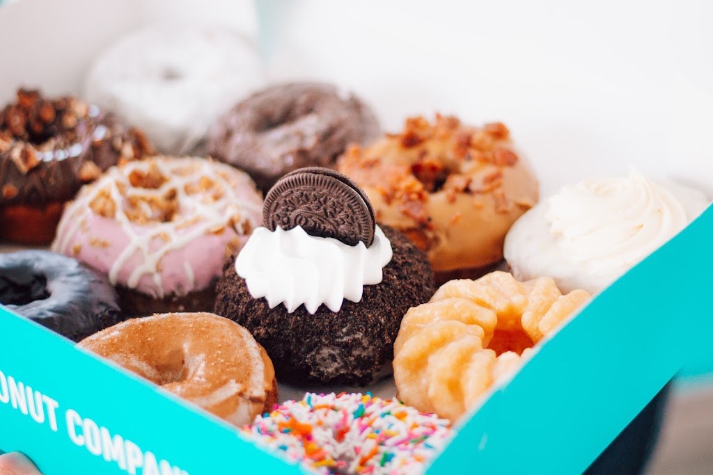 Mavericks Donuts, Kanata | 4055 Carling Ave Unit #9, Kanata, ON K2K 2A4, Canada | Phone: (613) 592-4004