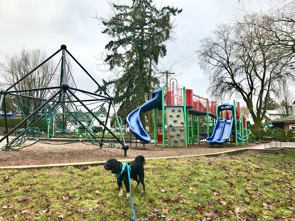 Mount Pleasant Park | 3161 Ontario St, Vancouver, BC V5T 2Z1, Canada | Phone: (604) 873-7000