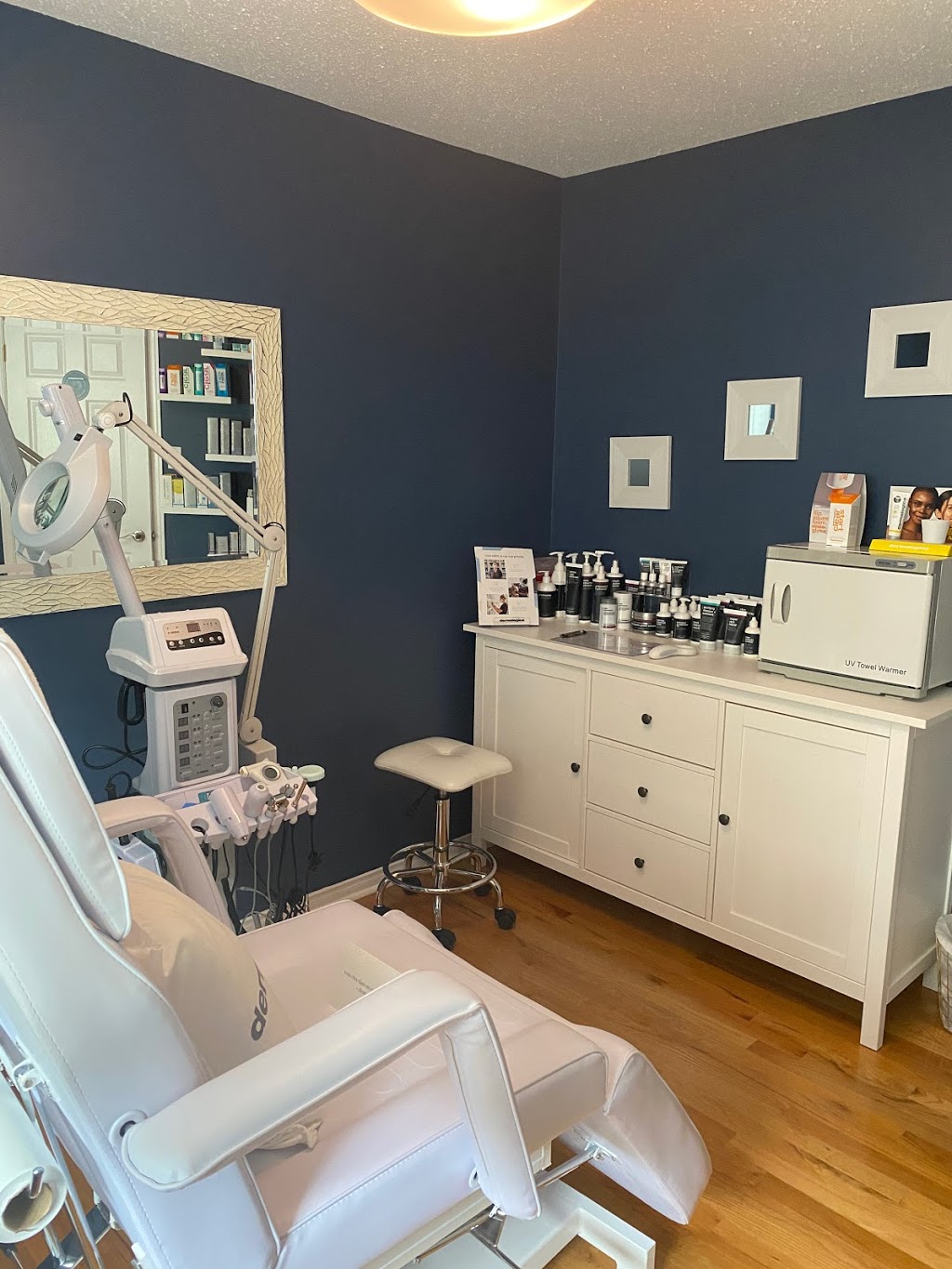 STUDIODERMA | 34 Steggall Crescent, Stittsville, ON K2S 1S4, Canada | Phone: (613) 795-4432
