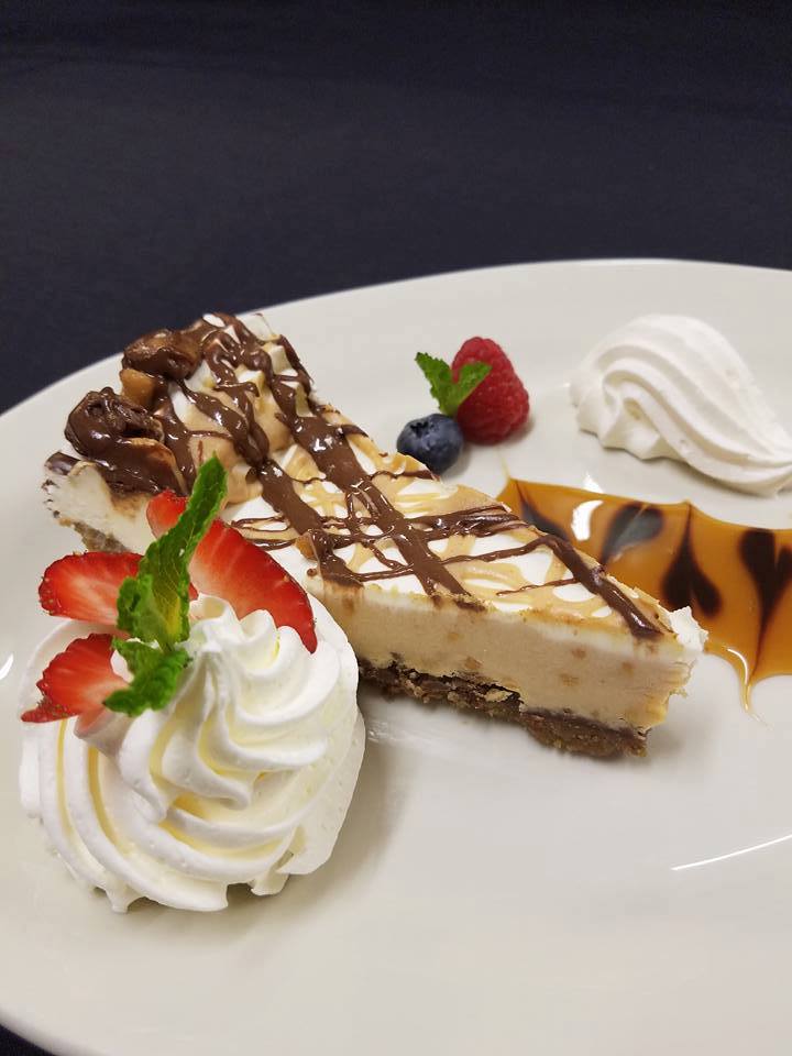 Currents Restaurant | 100 Whitehaven Rd, Grand Island, NY 14072, USA | Phone: (716) 773-0723