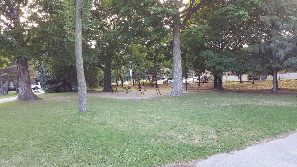 Sylvia Holden Childrens Park | 641 OConnor St, Ottawa, ON K1S 5N5, Canada