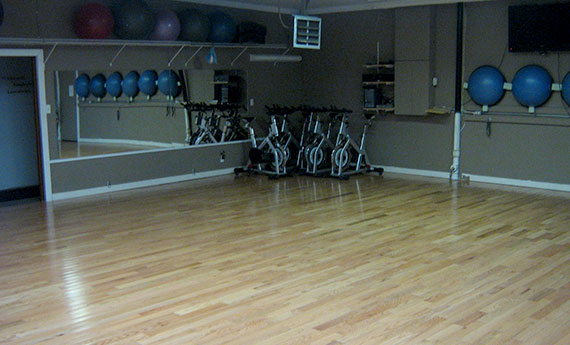 Whibs Gym | 1217 Shuswap Ave, Sicamous, BC V0E 2V0, Canada | Phone: (800) 208-9244