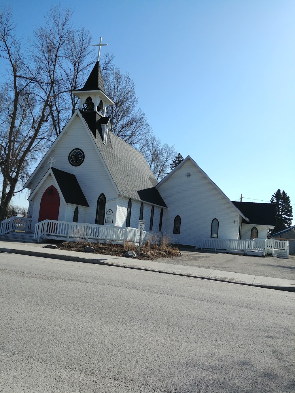 St Benedict Anglican Church | 602 3 St SW, High River, AB T1V 1B4, Canada | Phone: (403) 652-2271