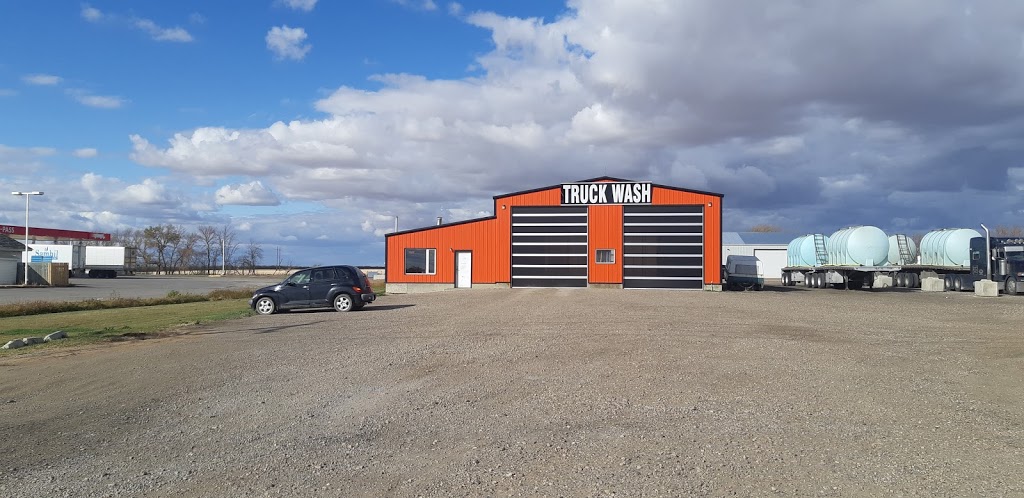 Super B Truck & RV Wash Ltd | N Service Rd, Moose Jaw, SK S0H 0N0, Canada | Phone: (306) 691-6617