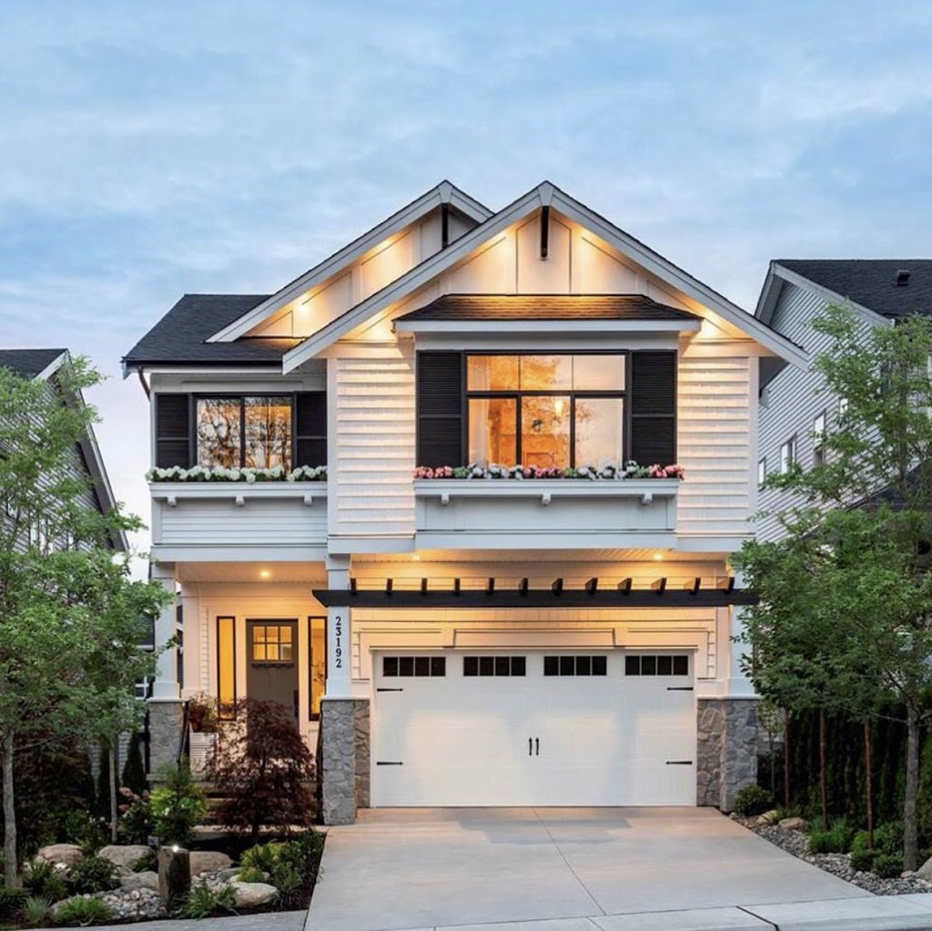 ROSLYN RIDGE | 11305 232 St, Maple Ridge, BC V2X 3R3, Canada | Phone: (604) 521-0038