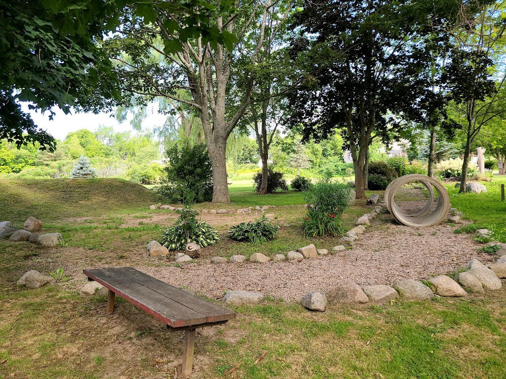 Queen Elizabeth II Jubilee Park | 224 Evangeline Trail, Bridgetown, NS B0S 1C0, Canada | Phone: (902) 665-5010