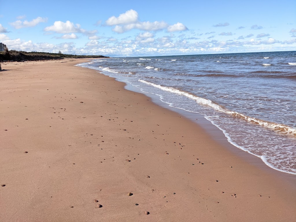 Sandpiper Beach House | 515 Doyles Beach Rd, Mount Stewart, PE C0A 1T0, Canada | Phone: (905) 320-6803