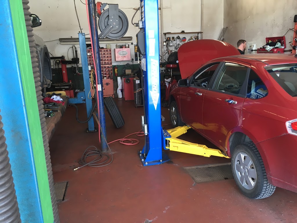 Green Cap Auto Repair and Sales Limited. | 1129 Main Rd, Eastern Passage, NS B3G 1M4, Canada | Phone: (902) 433-0754