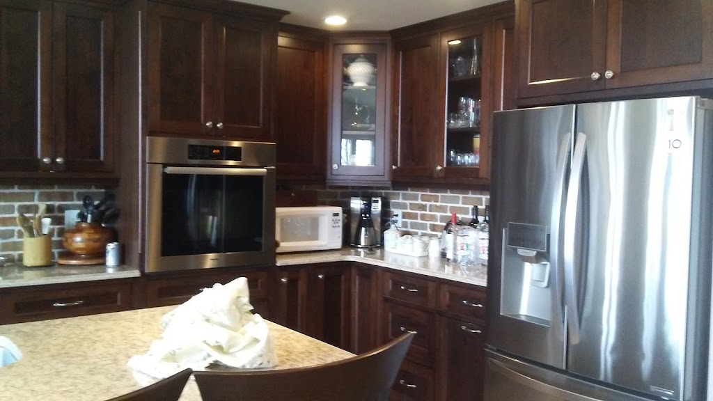 J & L Cleaning Services | 67 Burns Cir, Barrie, ON L4N 5J8, Canada | Phone: (705) 242-8992