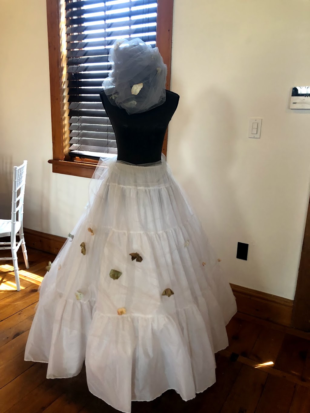 Wedding Cake Cottage | 75779 Parr Line, Bayfield, ON N0M 1G0, Canada | Phone: (519) 240-0308