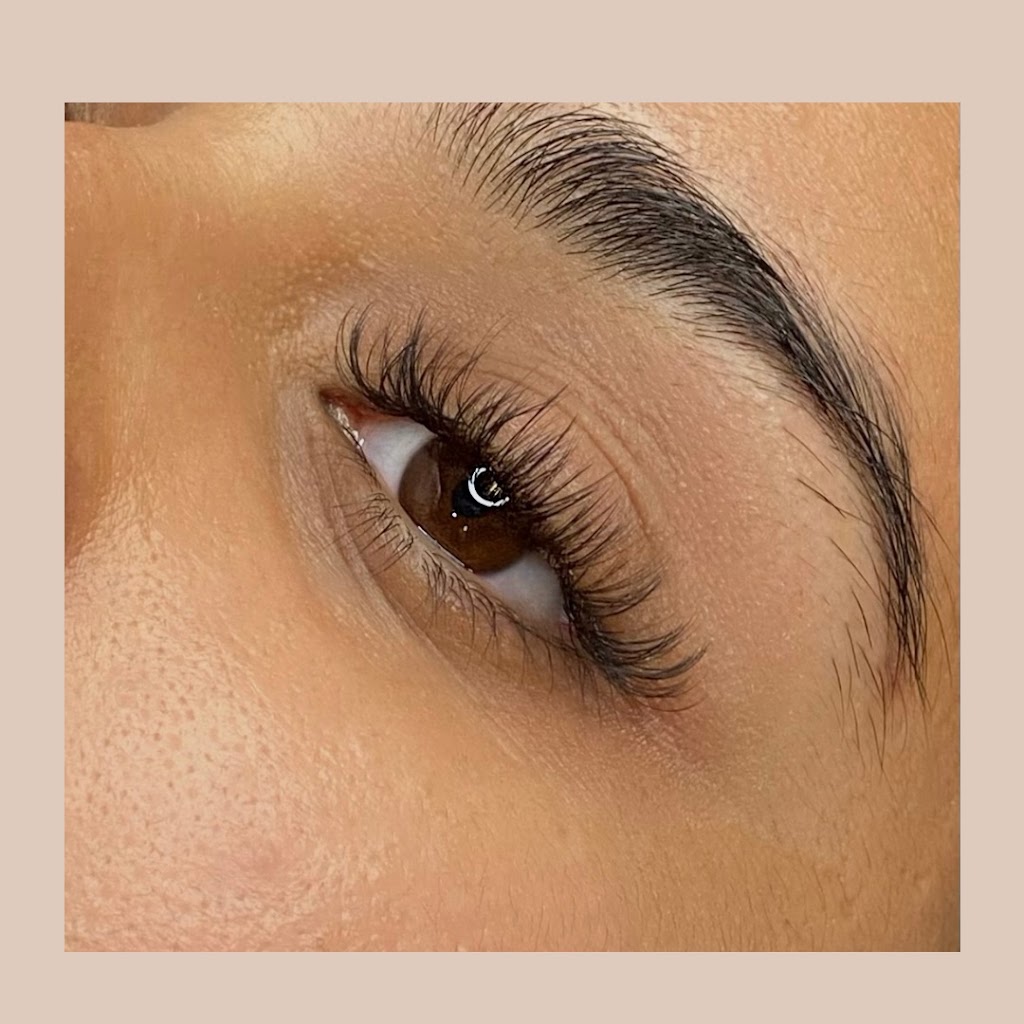 Shev Lash Studio | 110 Riverside Dr Unit 103, London, ON N6H 4S5, Canada | Phone: (519) 639-1076