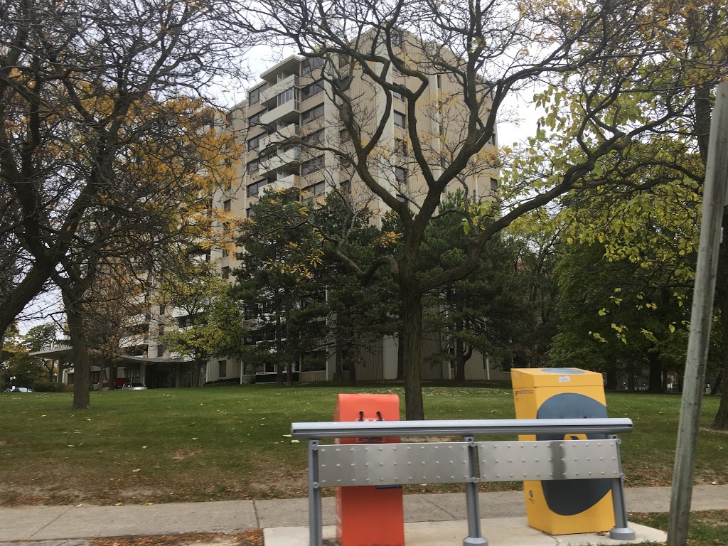 H&R Developments | 70 Dixfield Dr, Etobicoke, ON M9C 4J4, Canada | Phone: (416) 626-3442