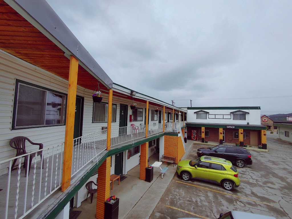 Kootenay Country Inn | 1111 Cranbrook St N, Cranbrook, BC V1C 3S4, Canada | Phone: (778) 517-5888