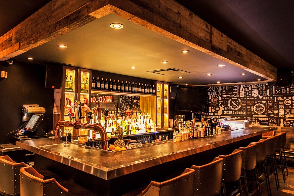 SHAKER Cuisine & Mixologie | 3695 Rue de lHêtrière #250, Saint-Augustin-de-Desmaures, QC G3A 2Z5, Canada | Phone: (418) 872-8885
