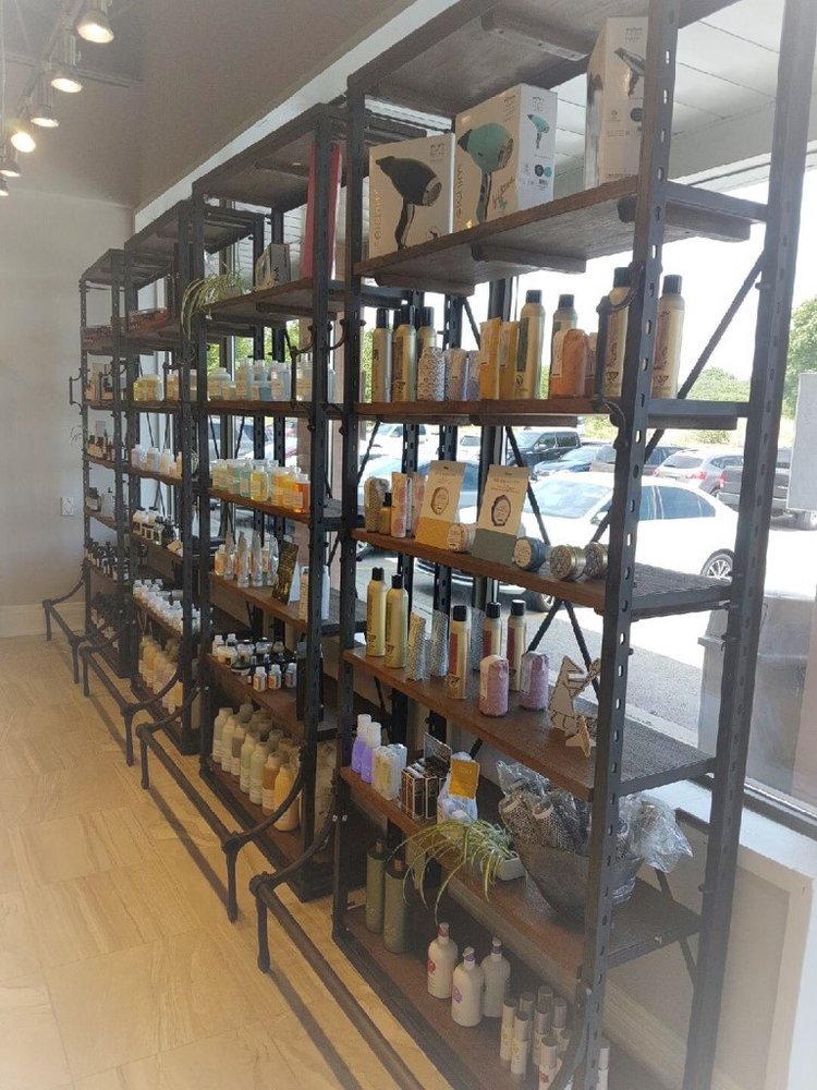 Fortelli Salon and Spa Oakville | 1540 North Service Rd W, Oakville, ON L6M 4A1, Canada | Phone: (905) 847-0706