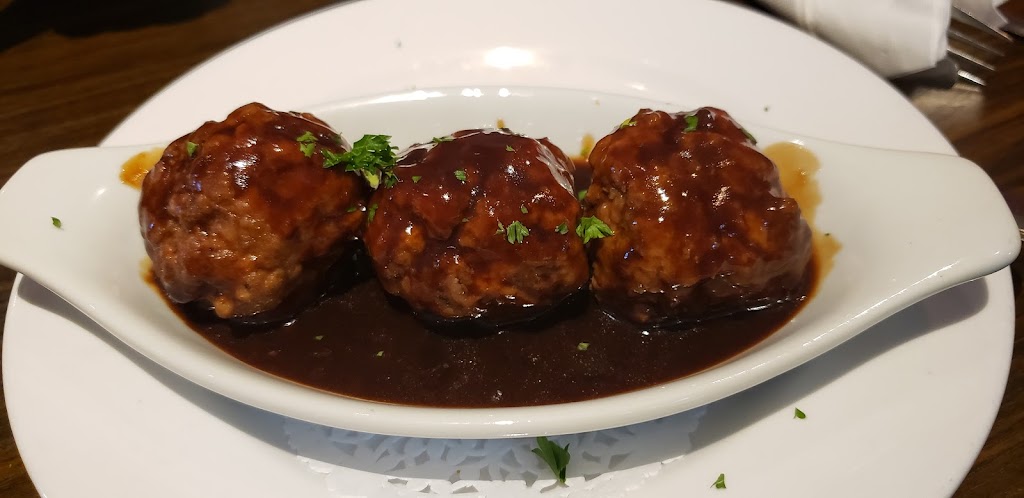 Black Bird Schnitzel Haus | 3298 Island Hwy W, Qualicum Beach, BC V9K 2C6, Canada | Phone: (250) 752-8500