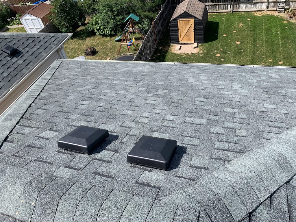 Bigfoot Roofing | 689 Pineridge Crescent, Pembroke, ON K8A 7V4, Canada | Phone: (613) 717-3668