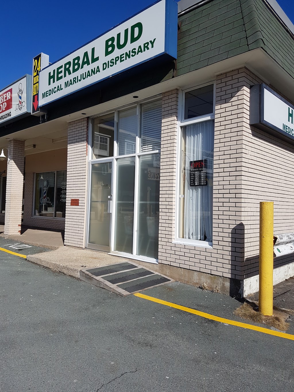 Herbal Bud | 19 Alma Crescent, Halifax, NS B3N 2C4, Canada | Phone: (902) 233-6948