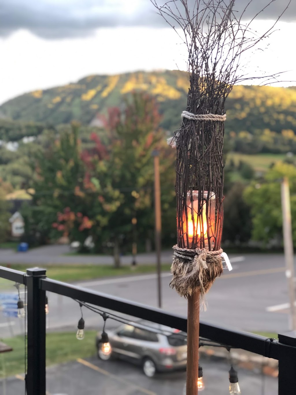 Bistro Le Calumet | 201 Rue Champlain suite 201, Bromont, QC J2L 3B2, Canada | Phone: (450) 919-9191