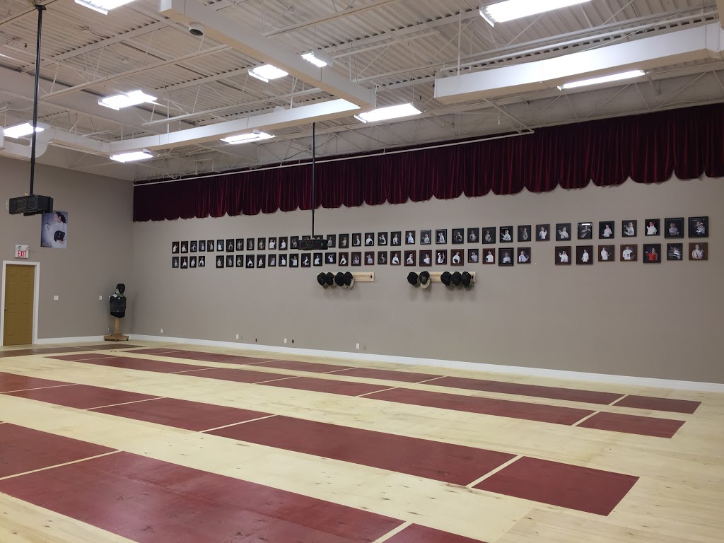 Huahua Fencing | 100 West Beaver Creek Rd Unit 18, Richmond Hill, ON L4B 1H4, Canada | Phone: (647) 241-9829