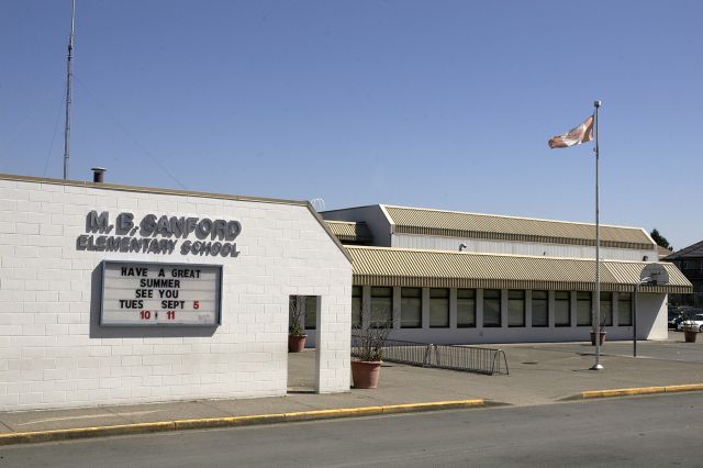 M.B. Sanford Elementary School | 7318 143 St, Surrey, BC V3W 7T6, Canada | Phone: (604) 596-7517