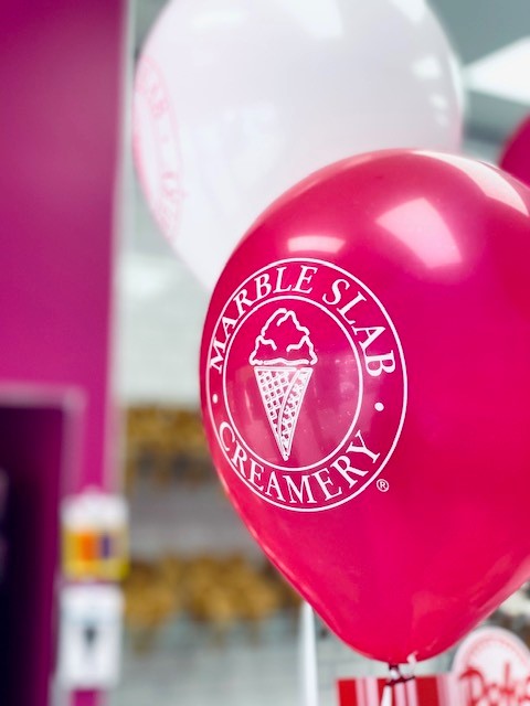 Marble Slab Creamery | Royal Oak Centre, 8650 112 Ave NW #2114, Calgary, AB T3R 0R5, Canada | Phone: (403) 764-5512