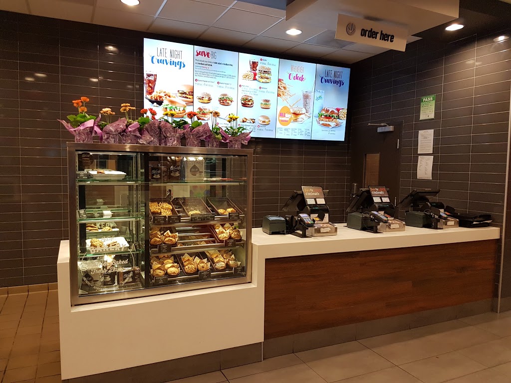 McDonalds | 1736 Stone Church Rd E, Stoney Creek, ON L8J 0B4, Canada | Phone: (905) 383-4756