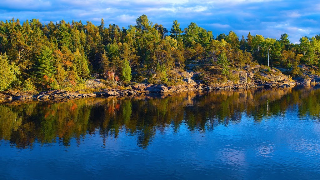 Bears Den Lodge | 2870 J Hartley Bay Rd, Hartley Bay, ON P0M 1A0, Canada | Phone: (705) 857-2757