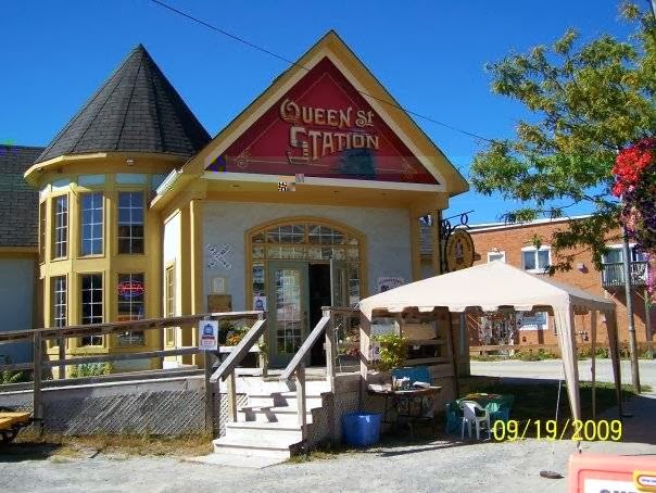 Thomas Depot | 2 Queen St S, Tottenham, ON L0G 1W0, Canada | Phone: (905) 936-0000