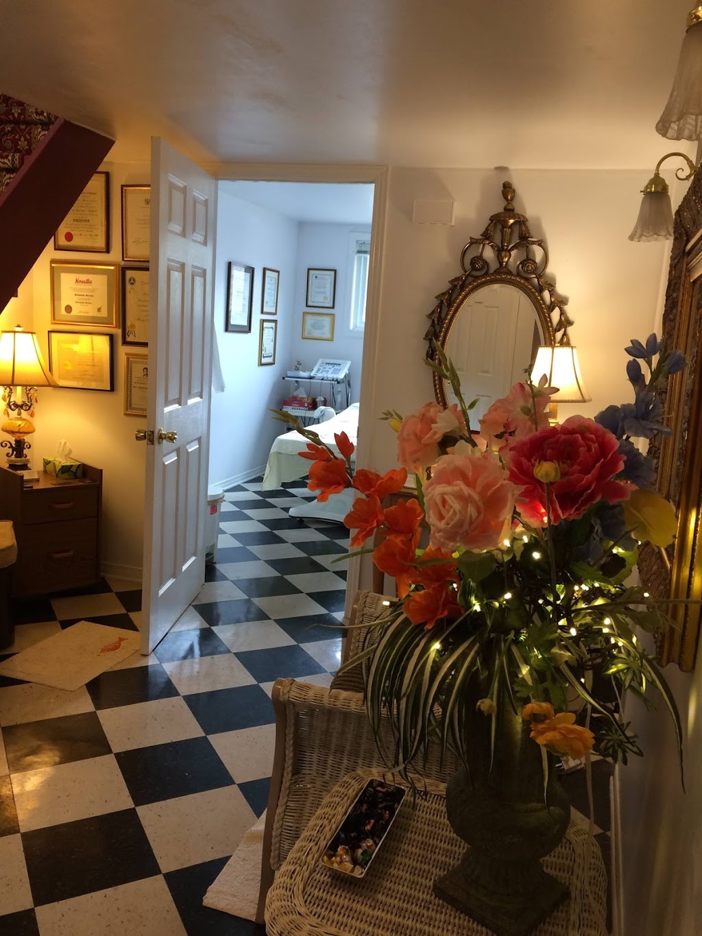 Royal Electrolysis | 30 Walgate Ave, Nepean, ON K2E 6M2, Canada | Phone: (613) 852-1971