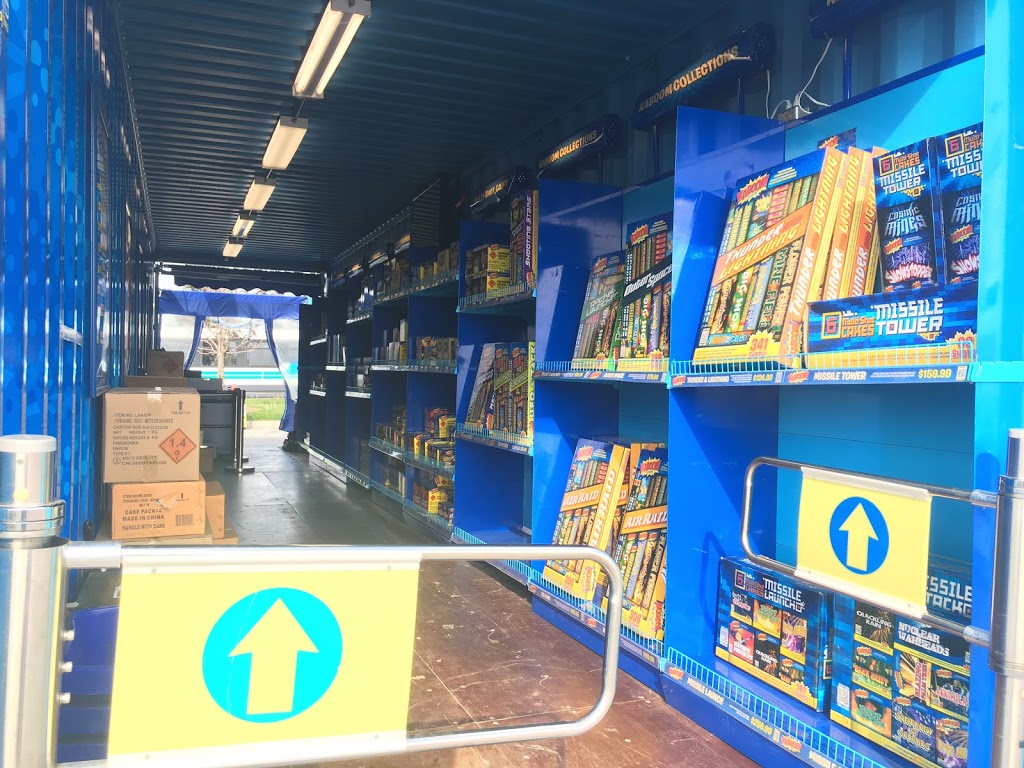 Kaboom Fireworks | 1975 Dundas St, London, ON N5V 4Y5, Canada | Phone: (226) 241-9209