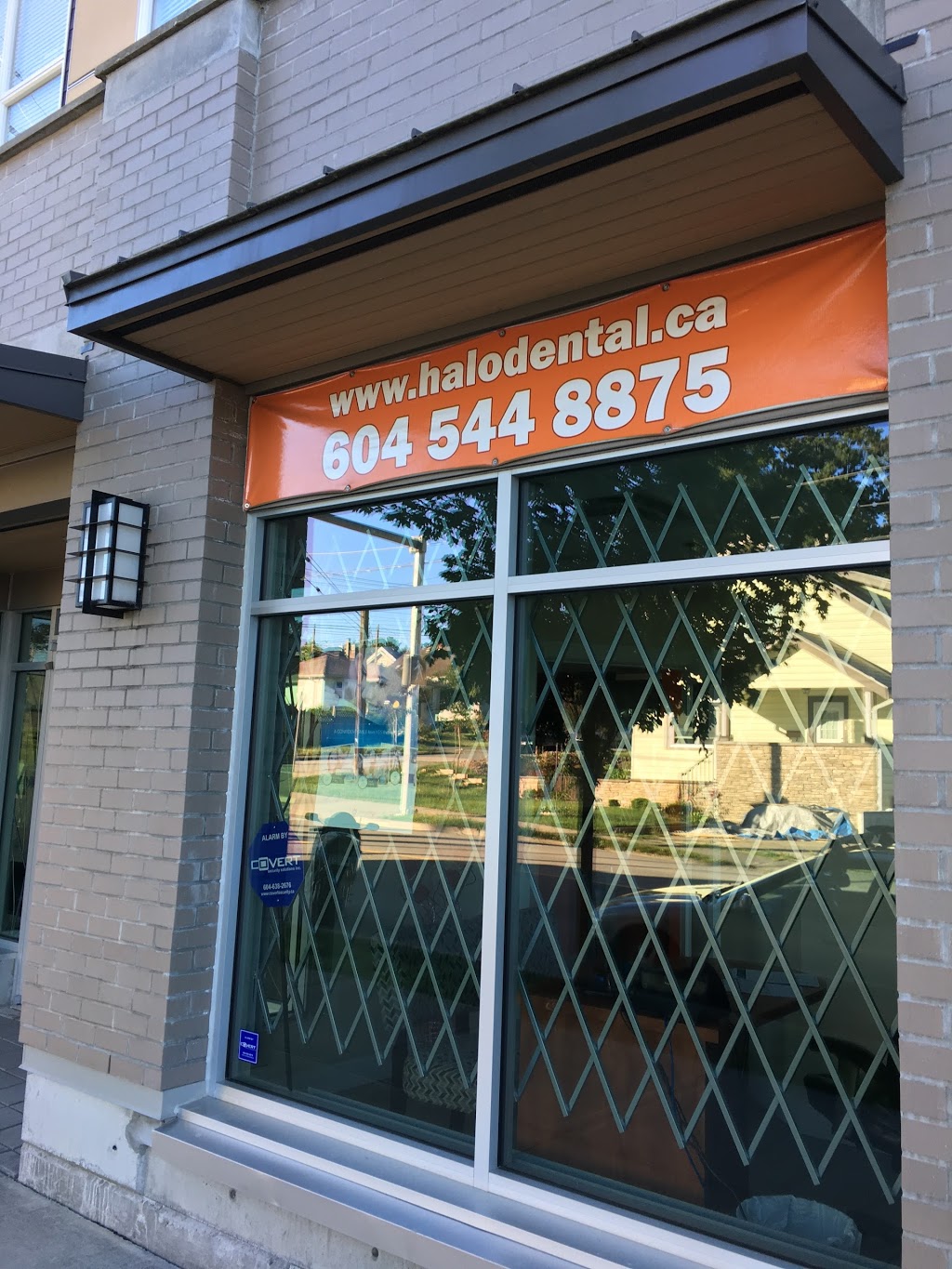 Halo Dental - Dentist in New Westminster | 91 8th Ave, New Westminster, BC V3L 1X6, Canada | Phone: (604) 544-8875
