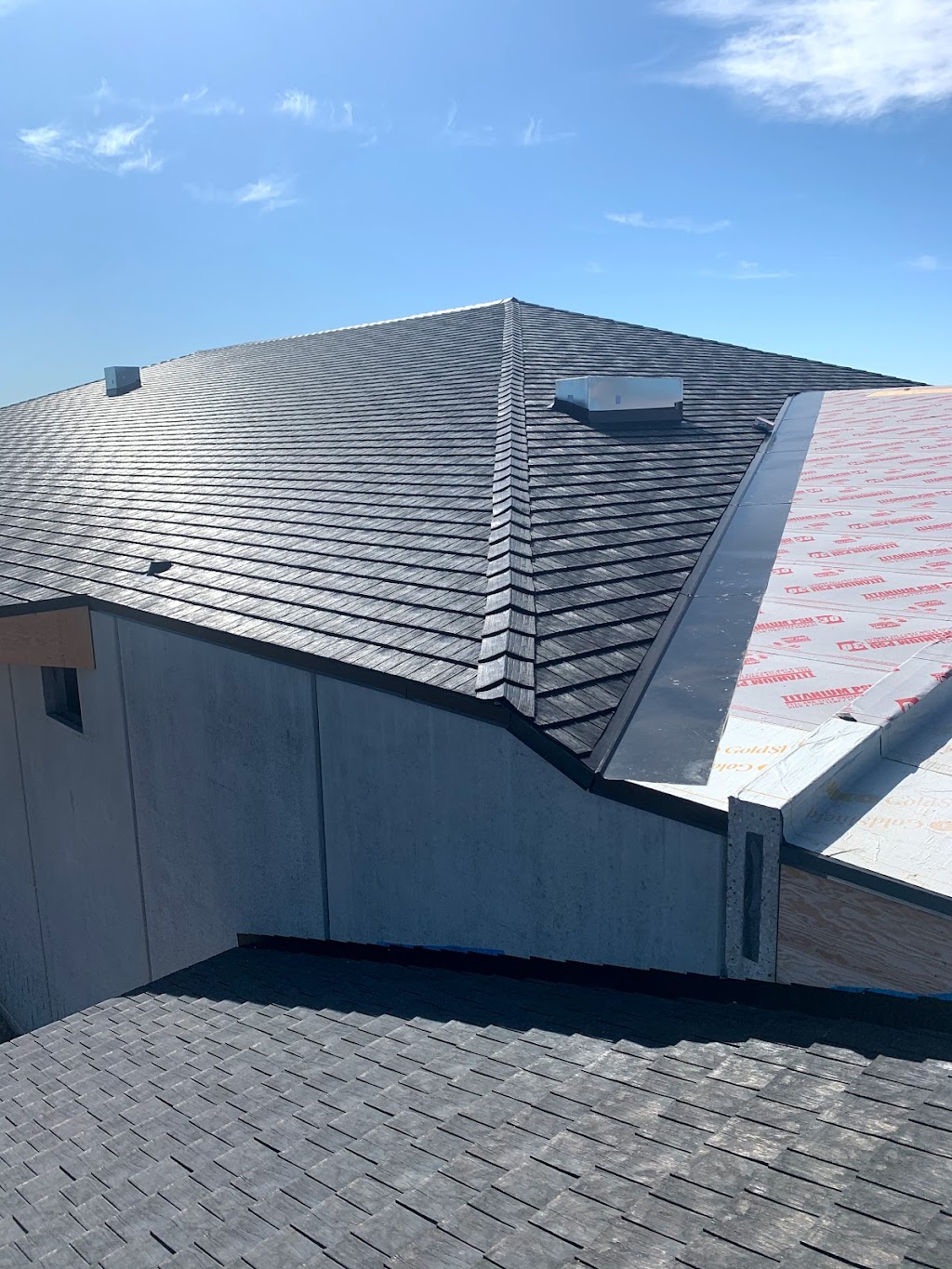 Ruben The Roofer | 230105 Range Rd 284A, Rocky View, AB T2X 0G8, Canada | Phone: (403) 635-8236